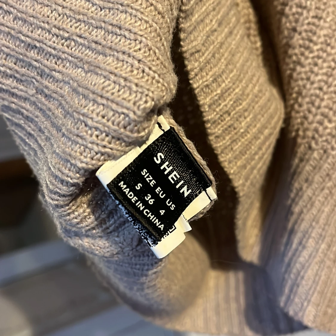 Beige stickad tröja från Shein - 2