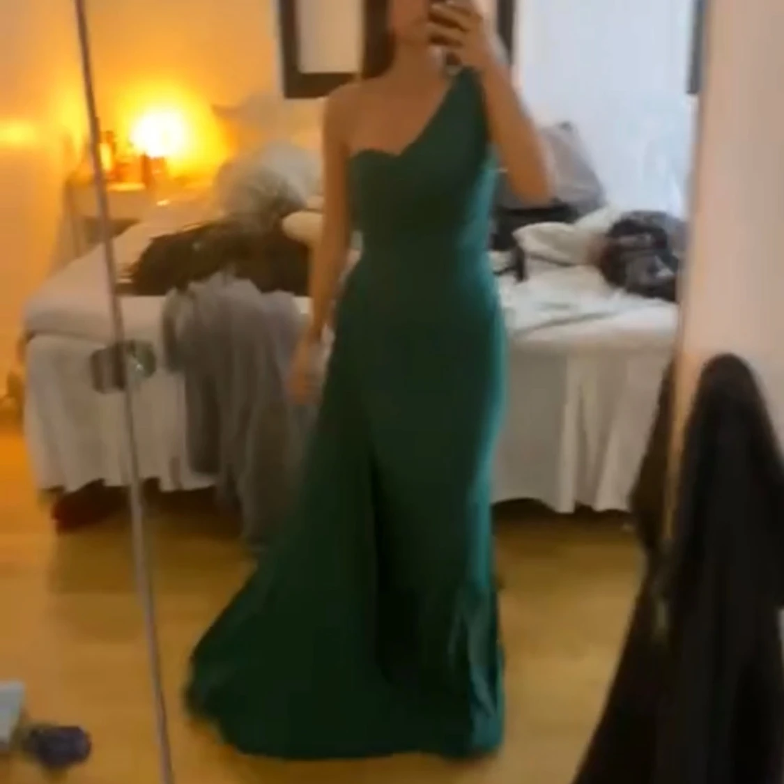 Grön axelbandslös långklänning - 2