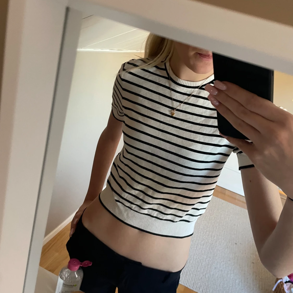 Randig kortärmad topp från H&M - 1