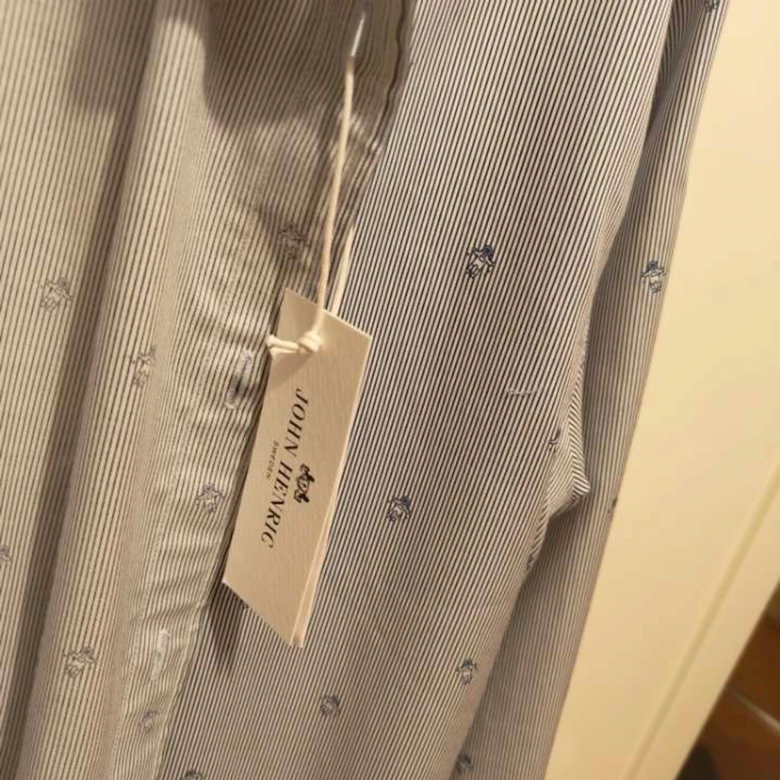 Randig skjorta från John Henric - 2