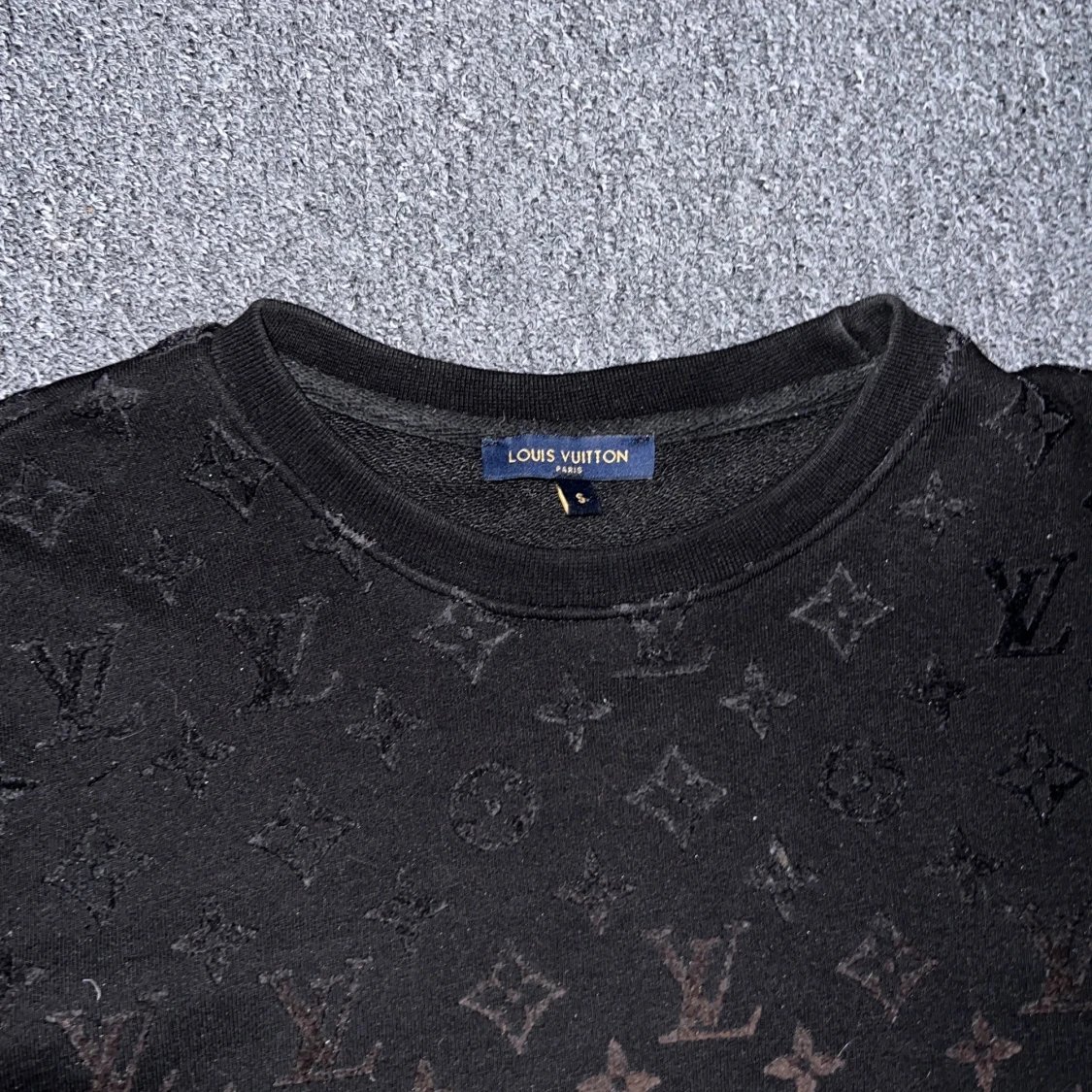 Svart tröja från Louis Vuitton - 3