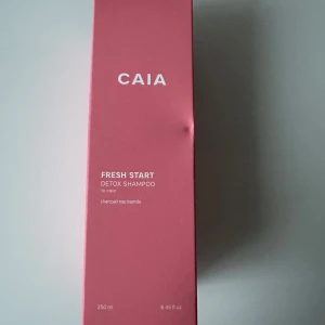 Schampo  - Caia detox schampo, aldrig öppnad! Förpackningen har några defekter