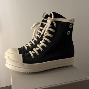 Rick Owens DRKSHDW Ramones - Helt oanvända. Pris kan diskuteras