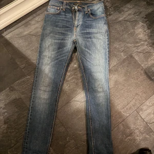 Nudie jeans - Skriv om frågor 