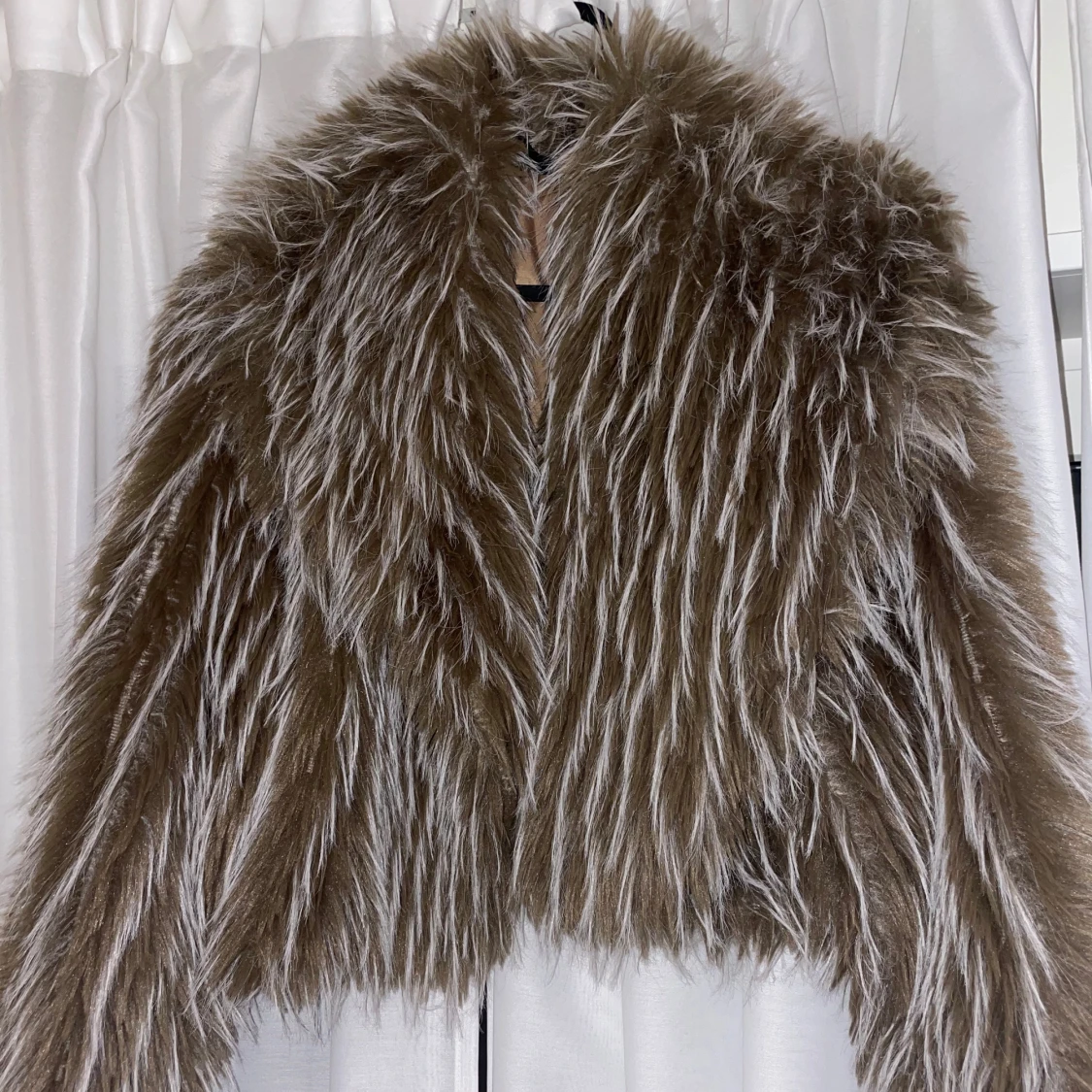 Brun pälsjacka - 90