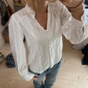 Blus - SUPER snygg blus❤️❤️