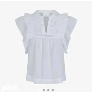 Neo noir blus - Fin blus från neo noir❤️knappt använd!!