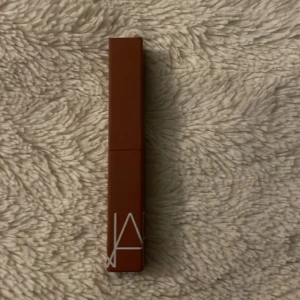 Nars läppstift - Aldrig använt, pris går att diskuteras 
