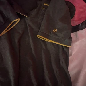 mcdonalds tröja - cool pike mcdonalds