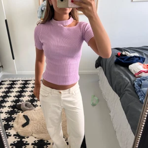 Fest topp - En så snygg topp med cutout, passar både till fest och middag