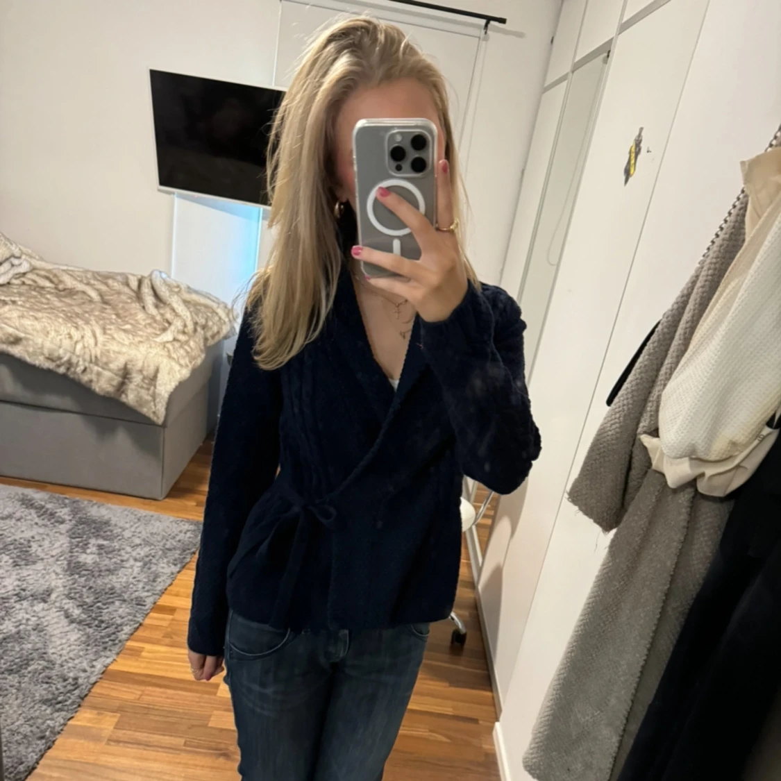 Mörkblå kofta  - 90