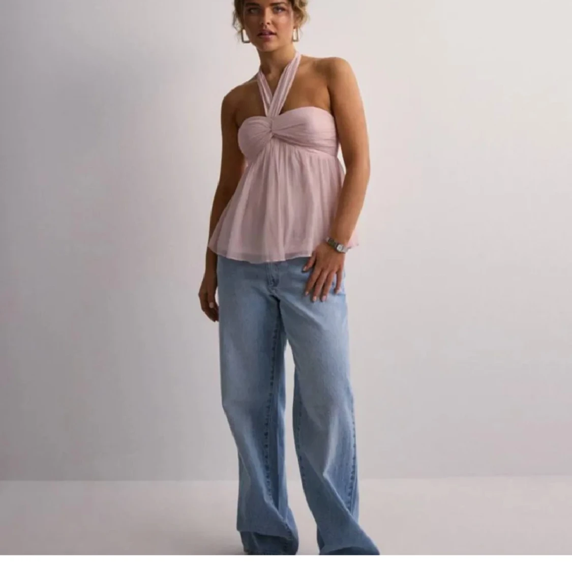 Slutsåld Nelly topp  - 92