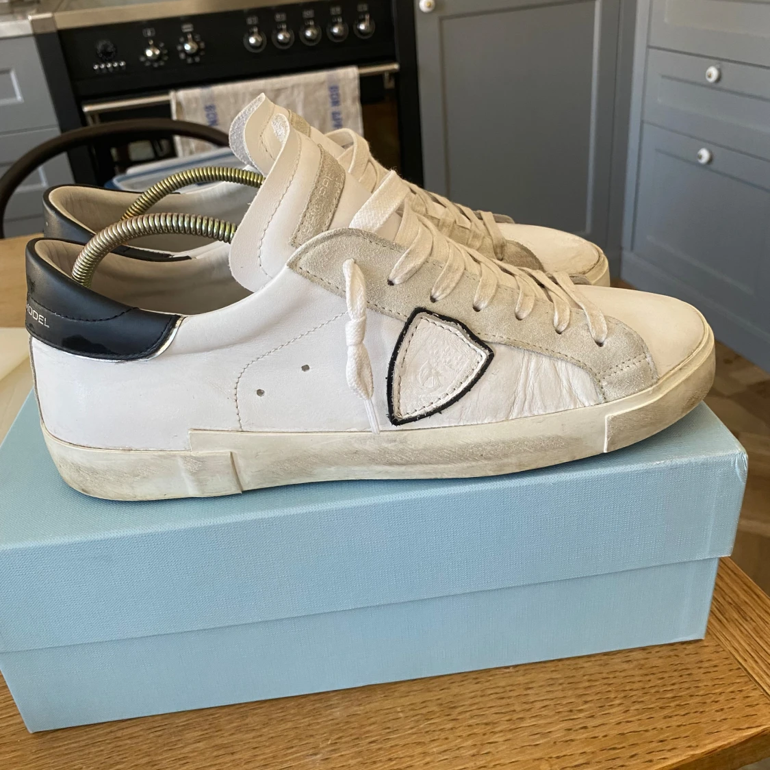 Phillipe model  - 92