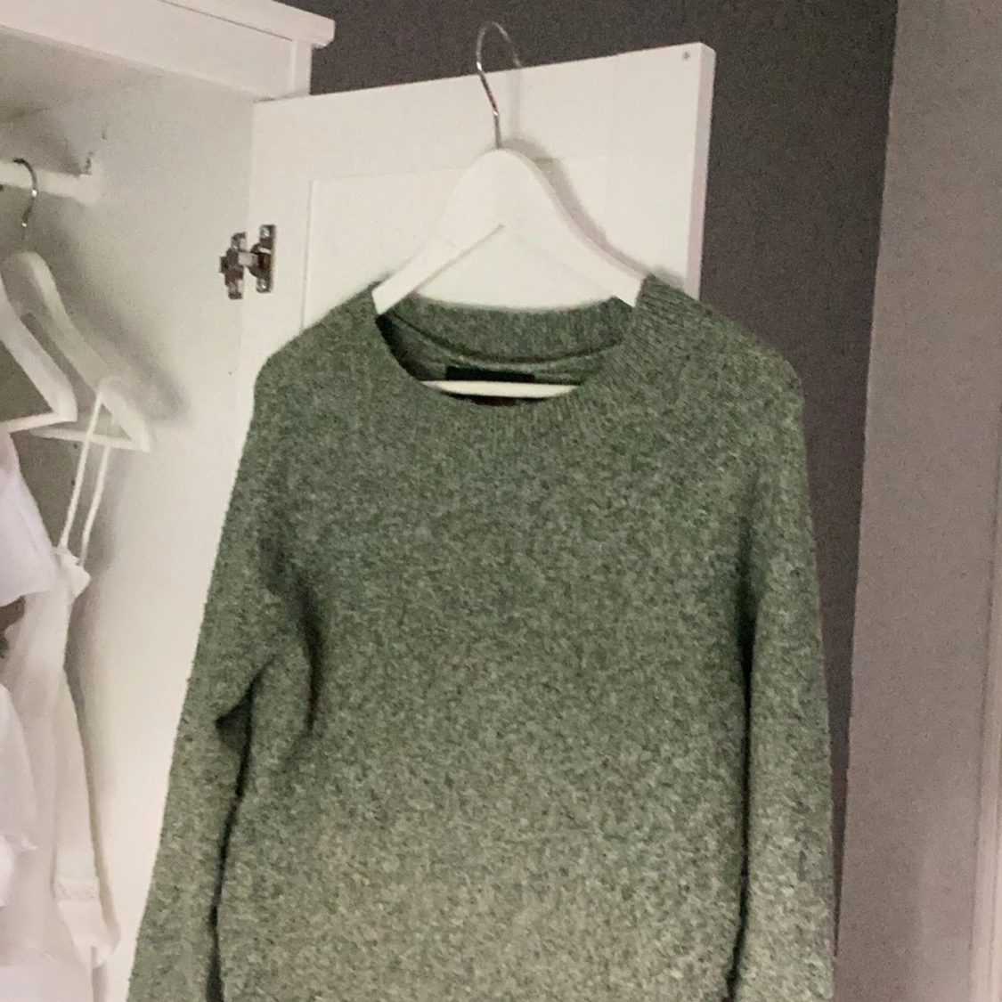 Grön stickad tröja från Vero Moda - 91