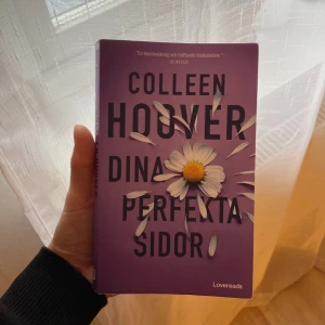 Bok  - Säljer denna bok billigt då jag läst klart och inte behöver den mer🥰perfekt julklapp!