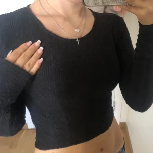 Tröja - Jättefin tröja med mönster ifrån Zara. Aldrig använd💞💞