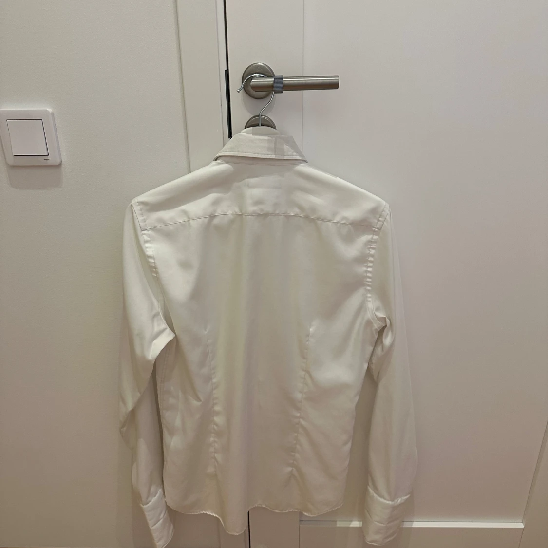 Vit skjorta från Riley - 90