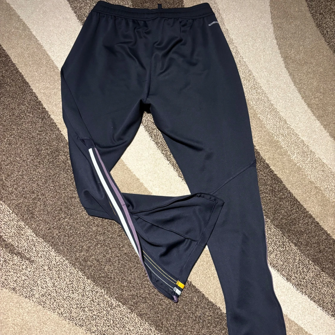 Real Madrid 23/24 Tracksuit - 93