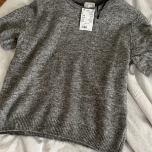 Stickad topp  - Från HM 