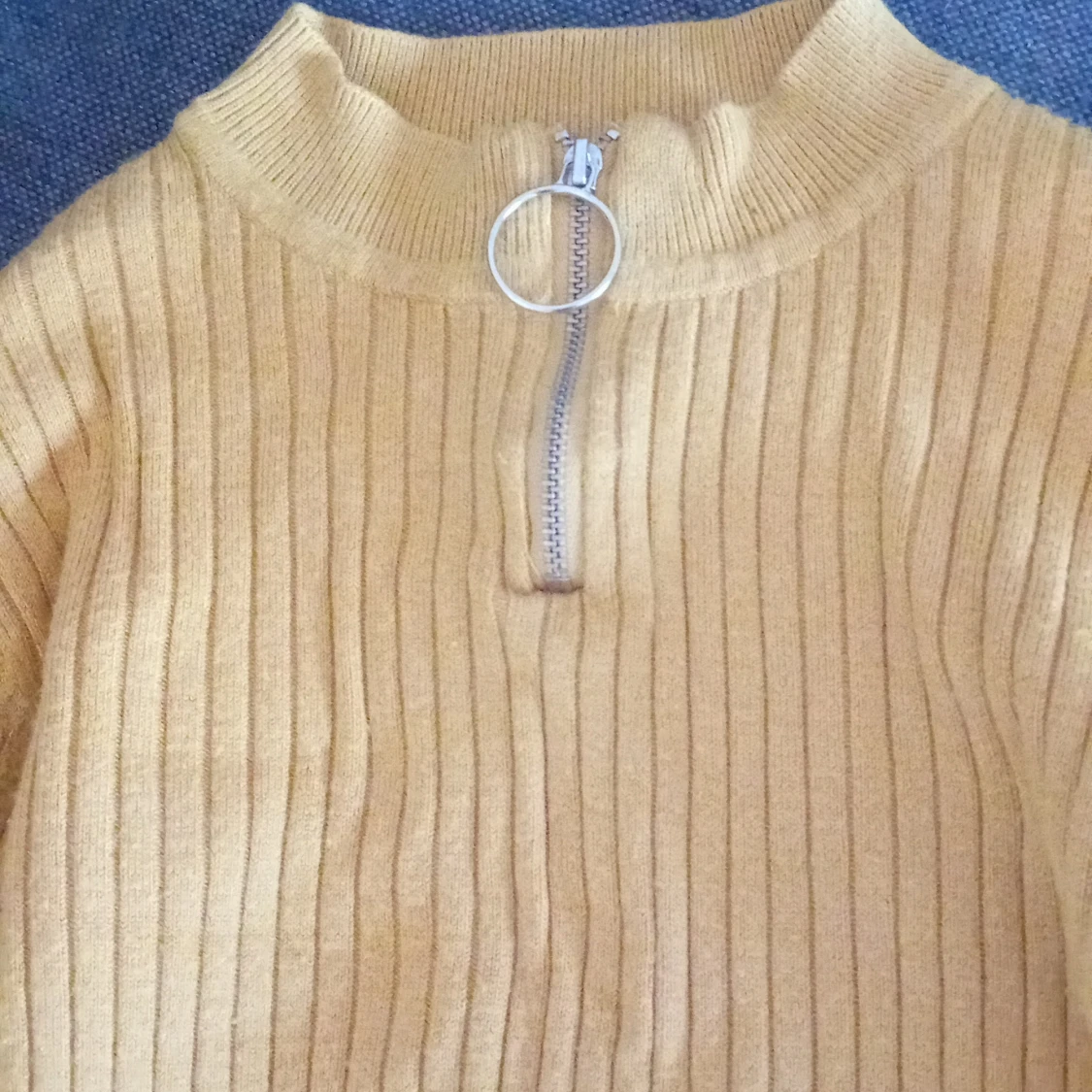 Ribbad tröja - 90