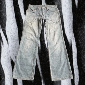 Nicole club for men jeans - Rare japanese denims, straight slightly flared fit, luxurious leather details and cool pockets.  Unisex  #flare #flaredpants #flaredjeans #japanesefashion #japanesefashion #archivefashion #archive #ifsixwasnine #lgb #goa #goashirt