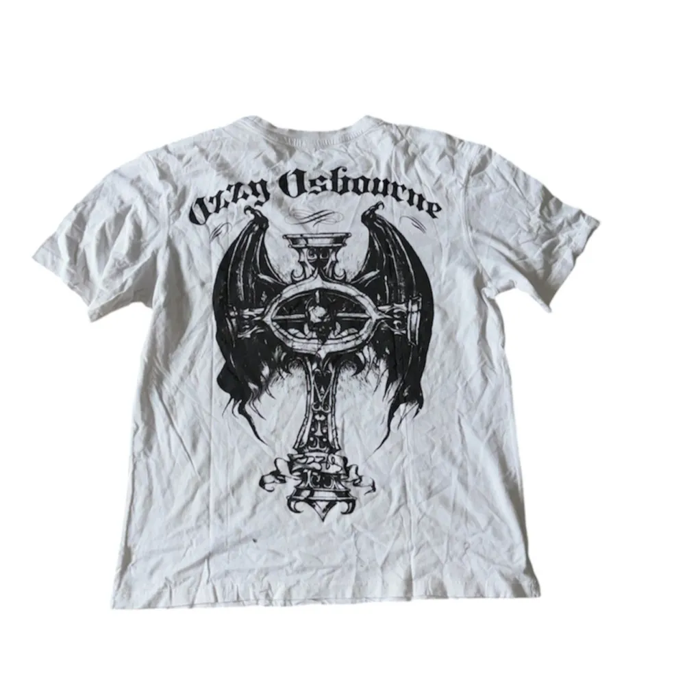 Affliction t shirt  Size M . T-shirts.