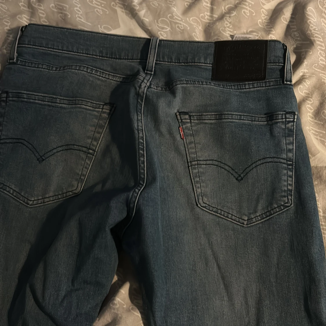 Levis jeans  - 90