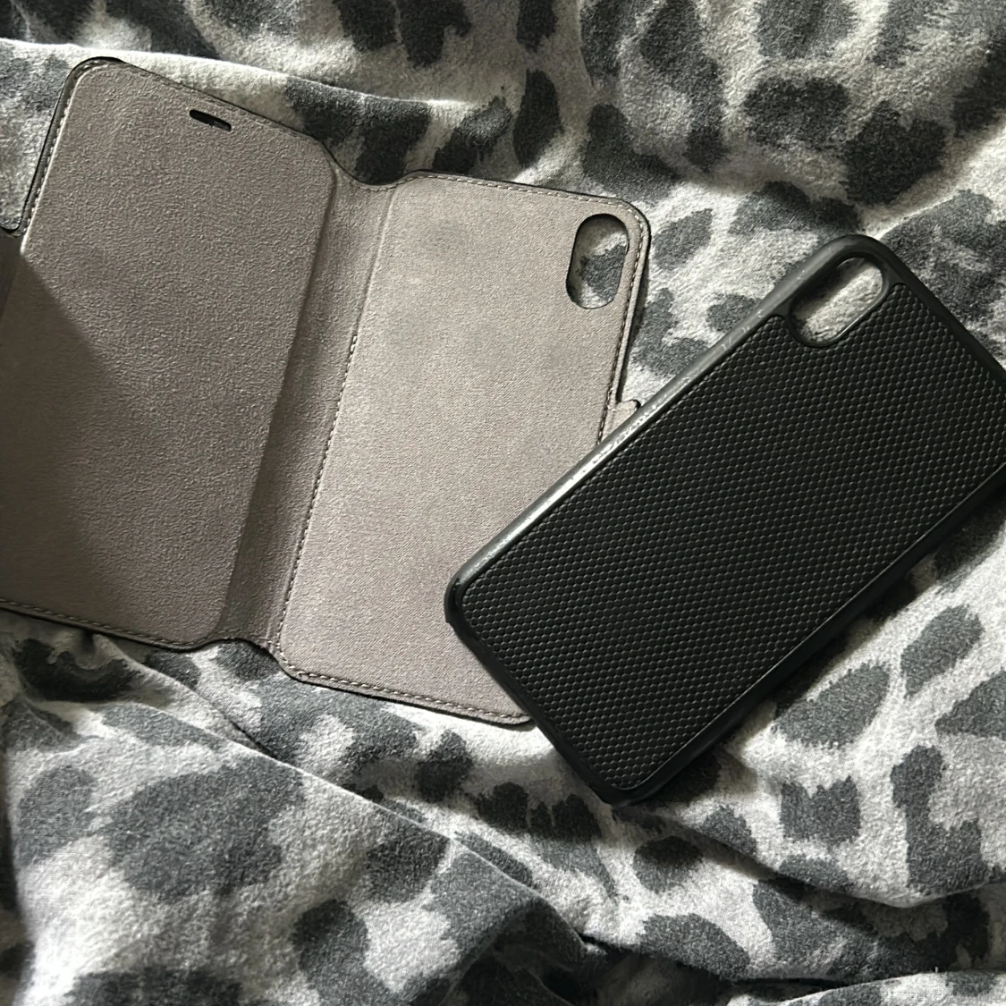 Ideal of Sweden mobilfodral - 92