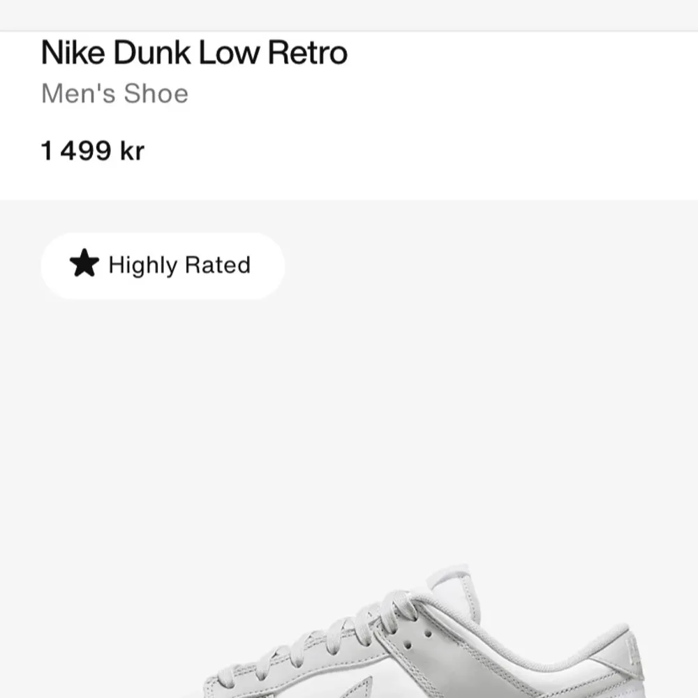 Pga försenad retur säljer jag dessa sprillans nya, aldrig använda Nike dunk low retro för 1200kr   Stl: 40  Nypris 1499kr   . Skor.