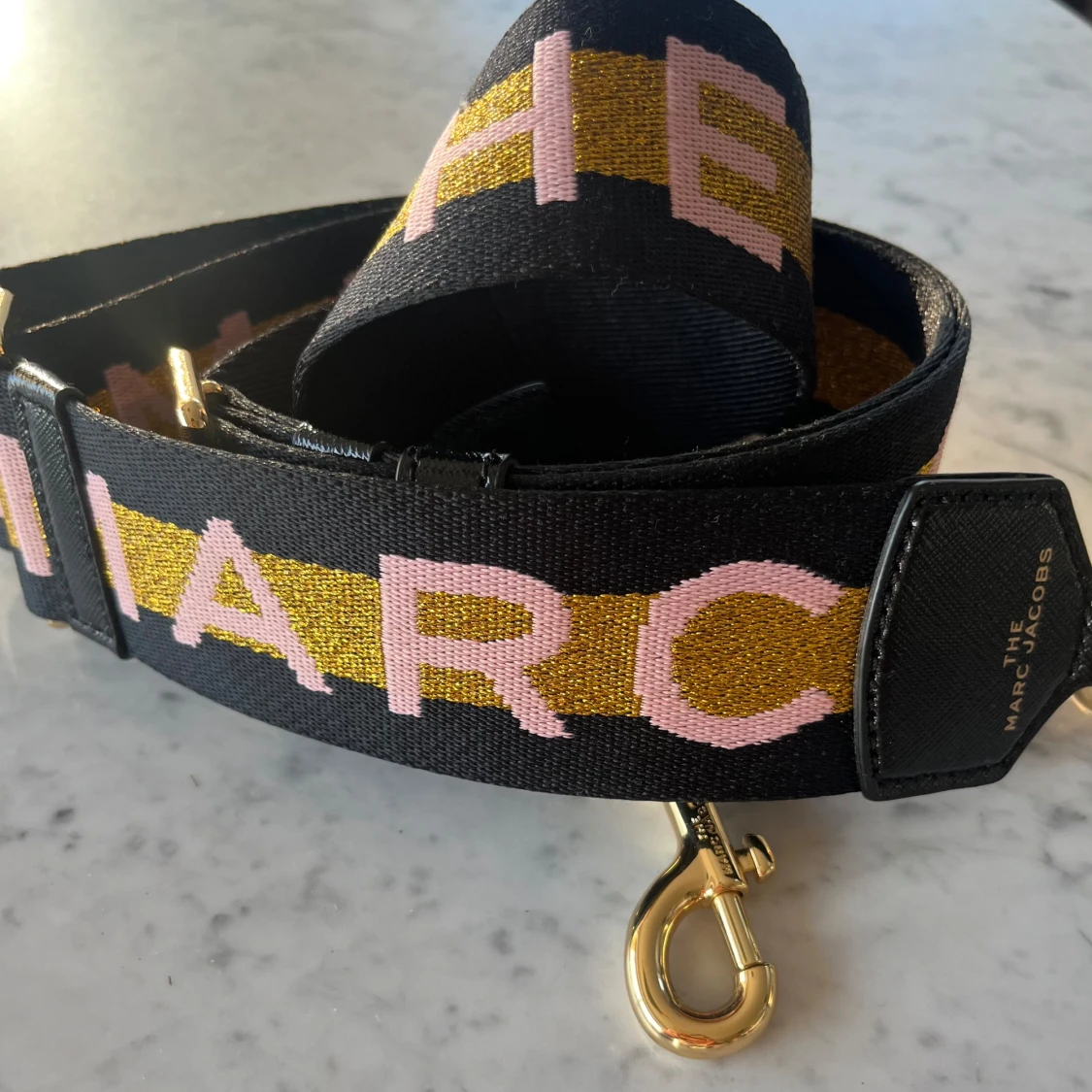 Marc Jacobs väskband - 90