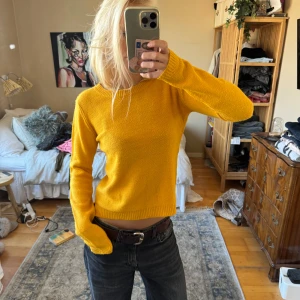 Stickad tröja  - Stickad tröja