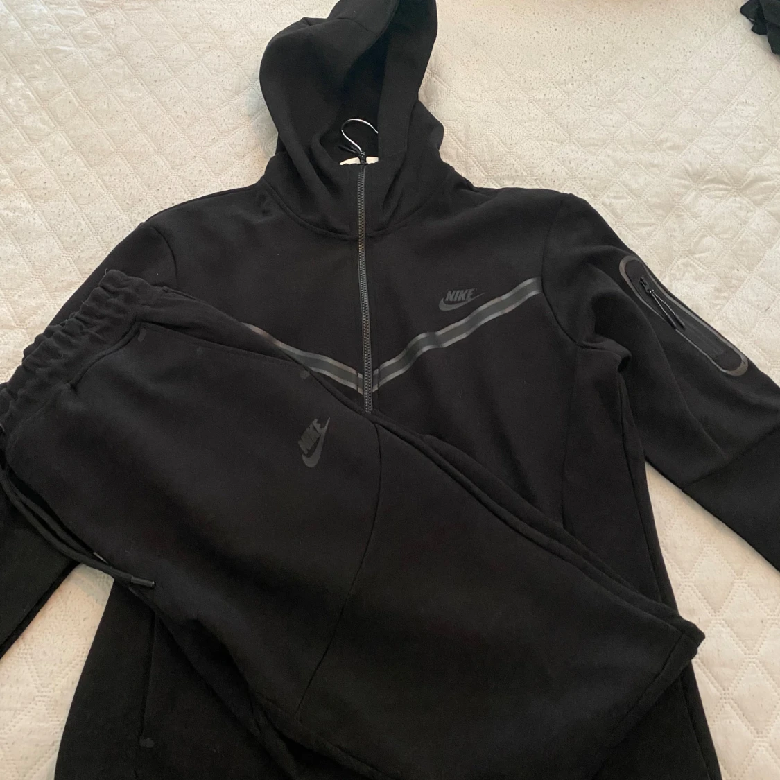 Nike - kofta och byxor  - 90