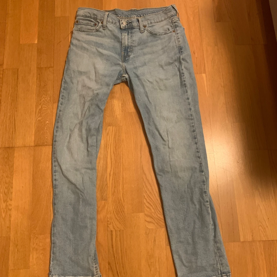 Levi's 511 ljusblå jeans