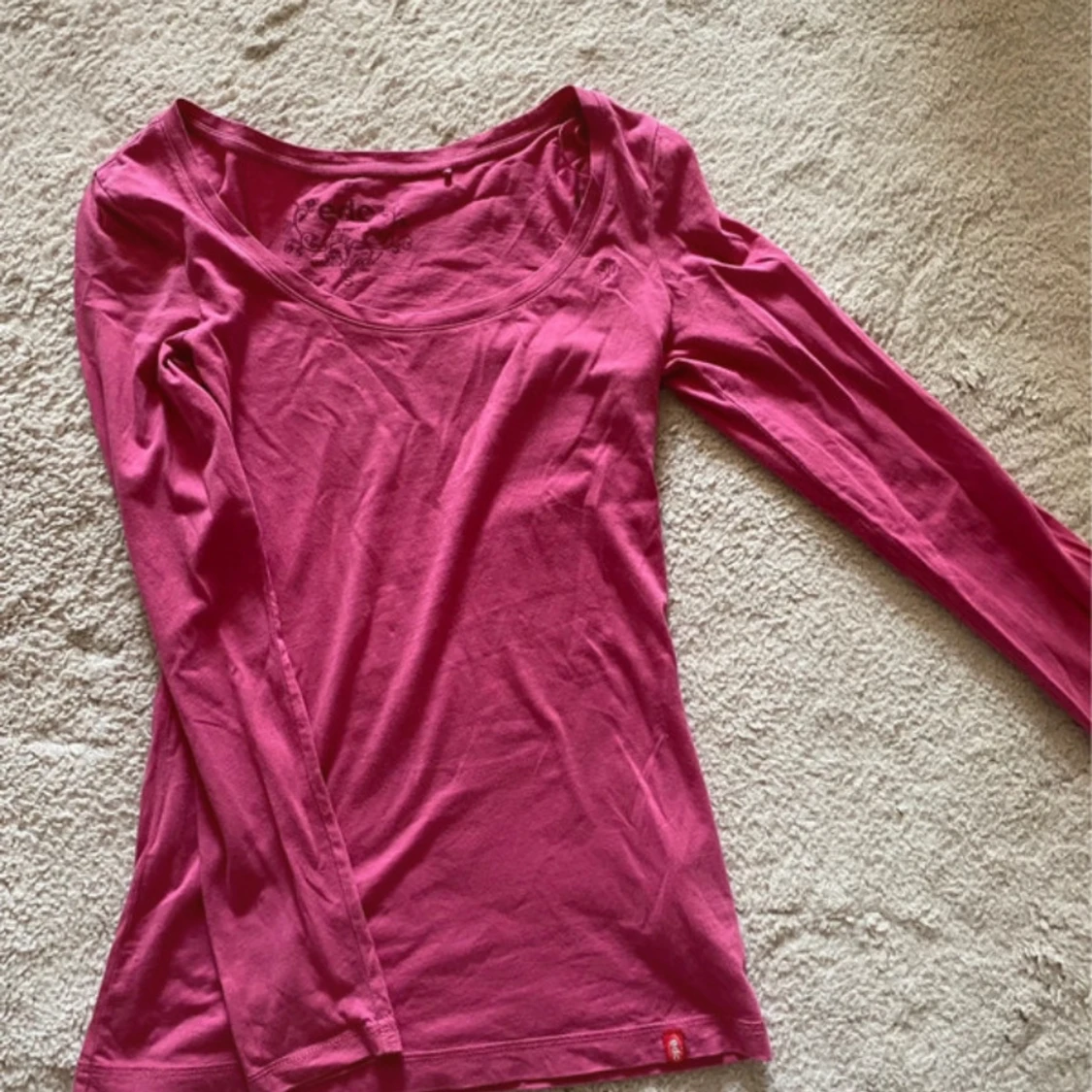 Rosa långärmad topp från EDC by Esprit