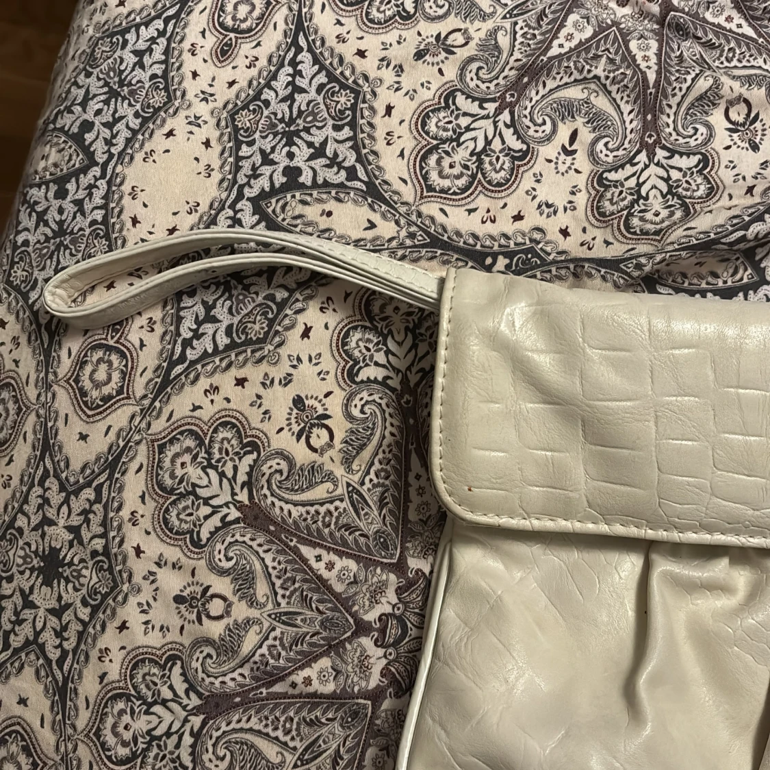 Vit kuvertväska me - 91