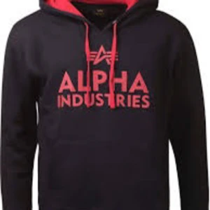 Alpha Industries  - Säljer min hoodie, helt ny. Fick den i födelsedagspresent men den är tyvärr inte min stil och aldrig använts.  Priset kan diskuterar för seriösa köpare! Frakt eller mötas upp i Uppsala! 