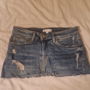 Mini jean kjol - Mini jean kjol💙 aldrig använd