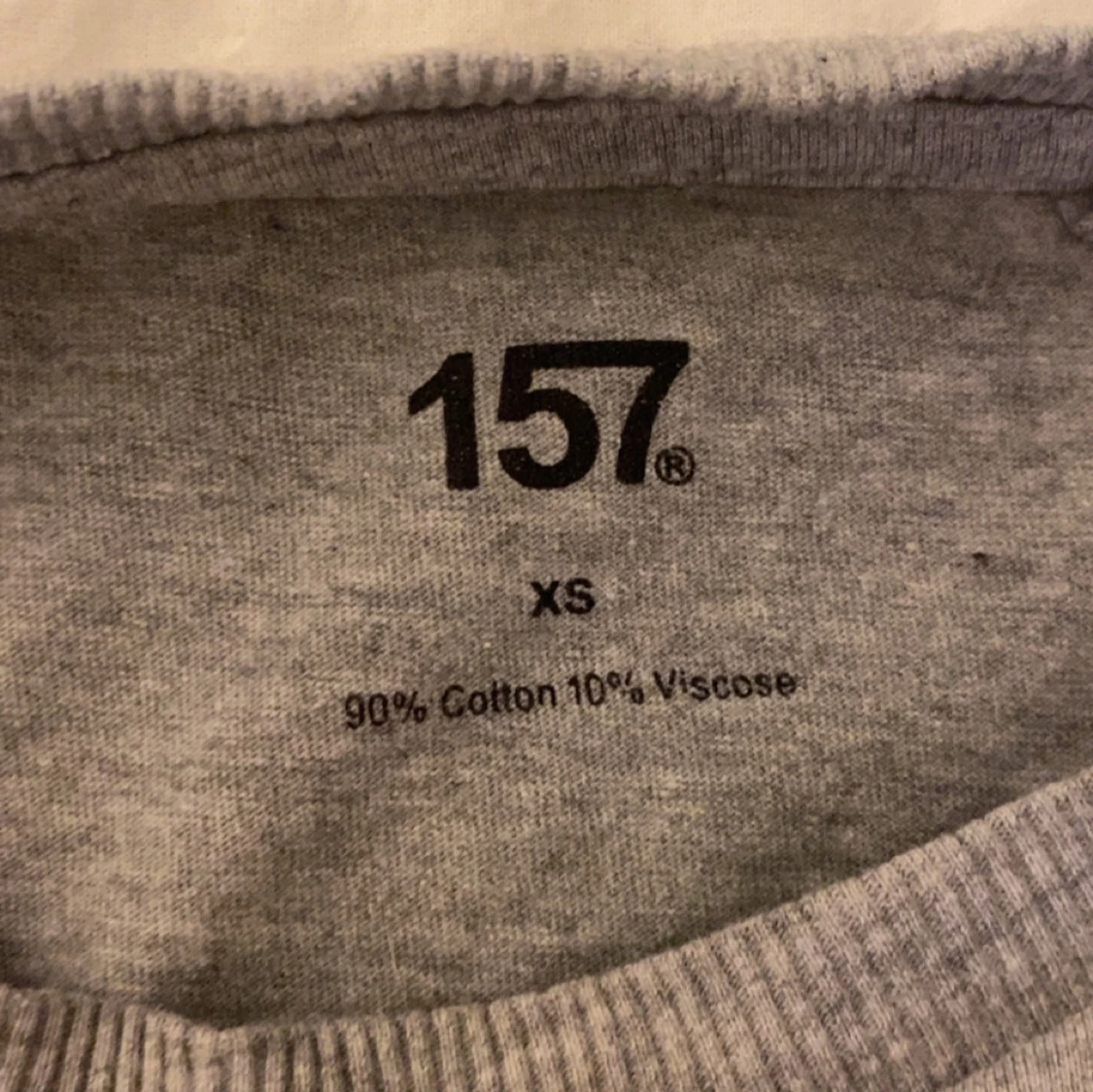 Grå t-shirt från 157 - 1