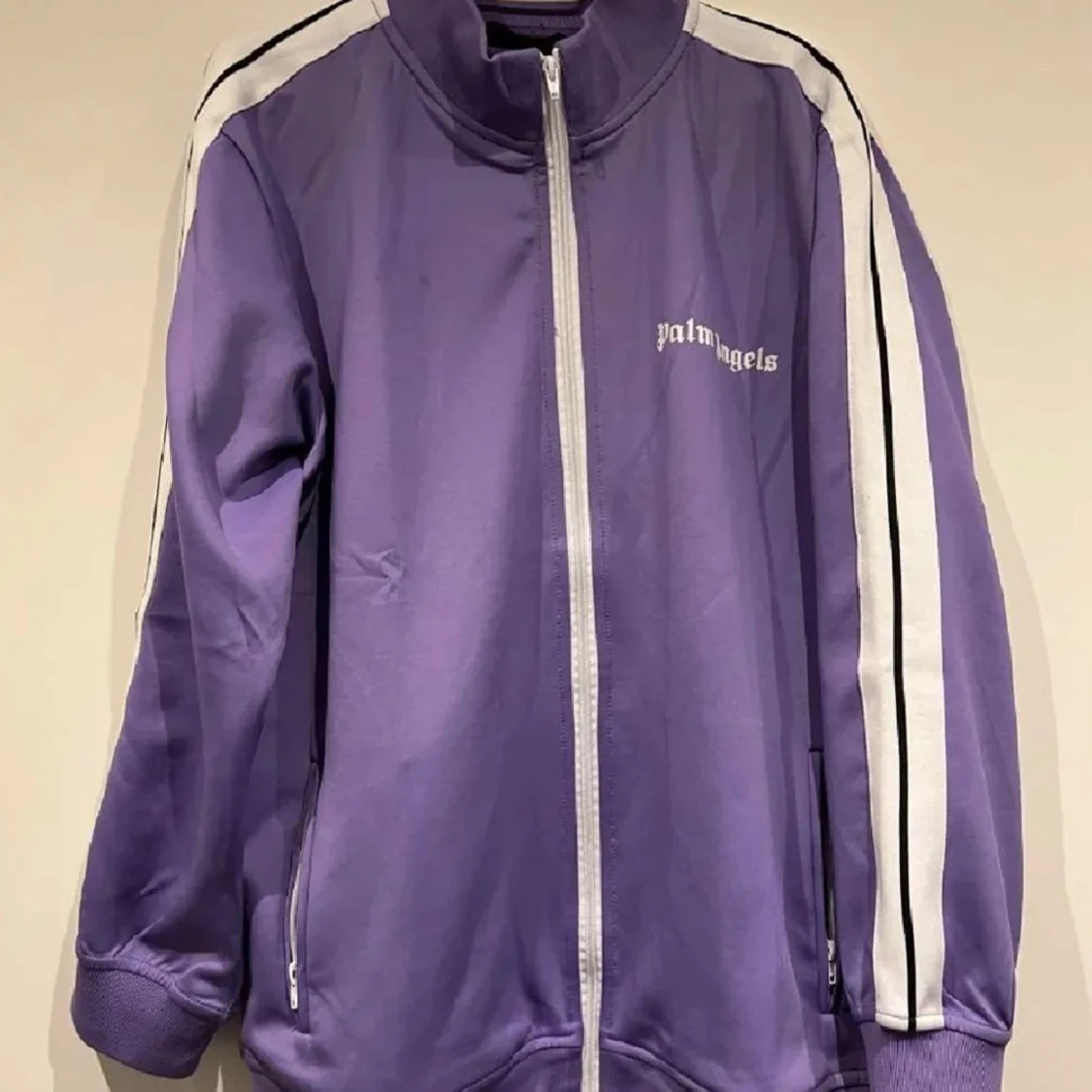 Lila träningsset från Palm Angels