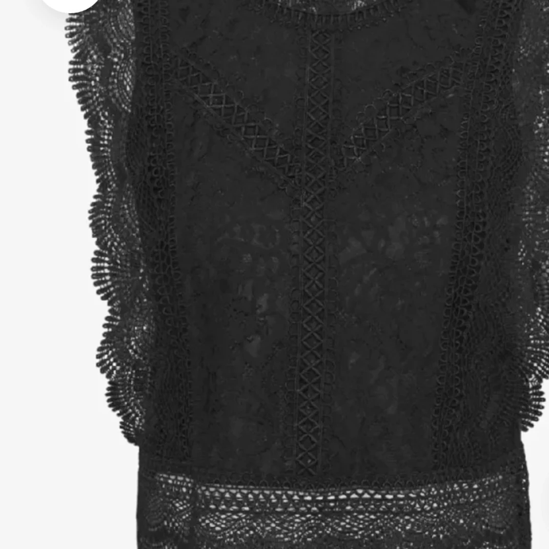 Svart spetsblus från Only med prislapp kvar  - 1