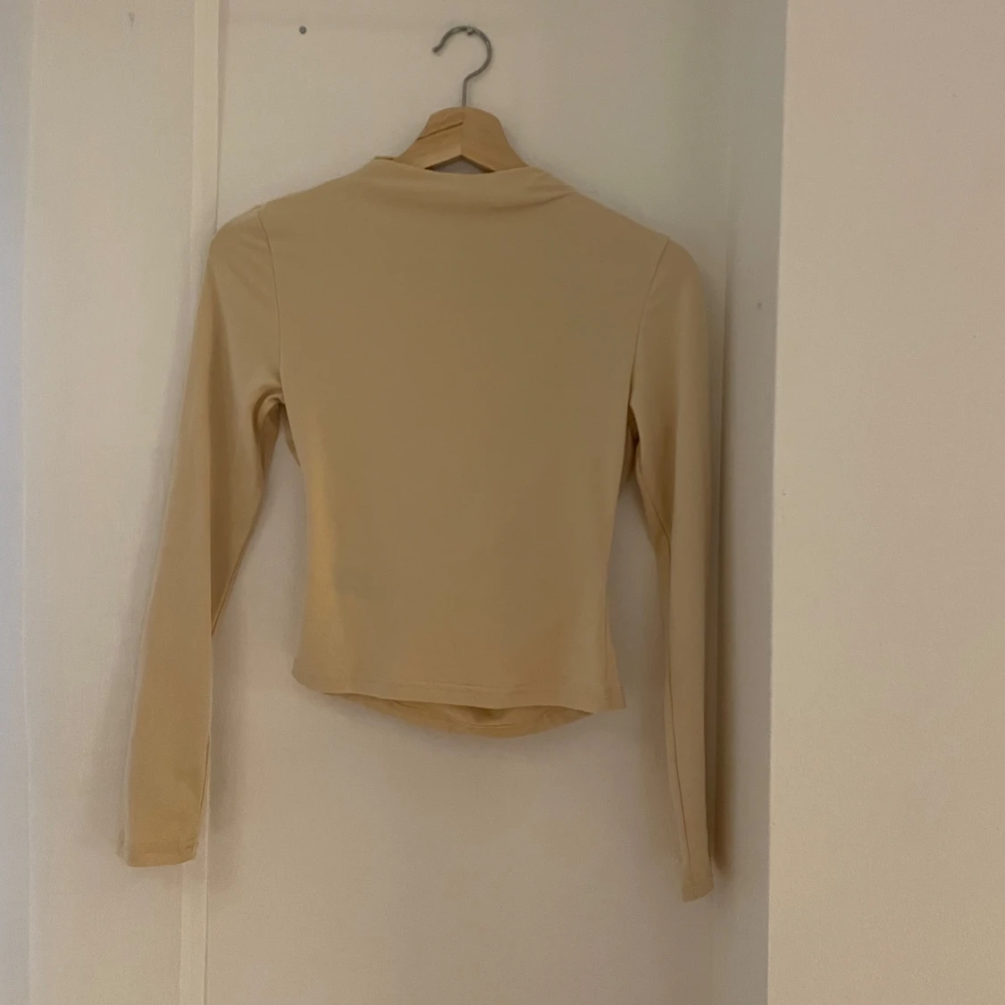 Beige långärmad topp - 90