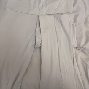 Yoga pants - Yoga pants från Gina storlek l pris 90kr storlek l