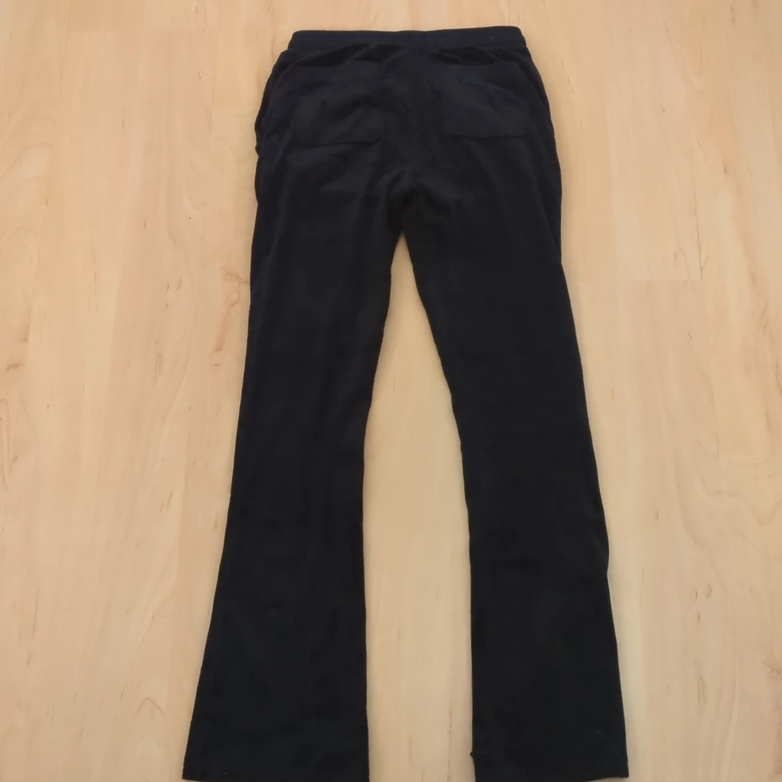 Svarta Juicy Couture - 90