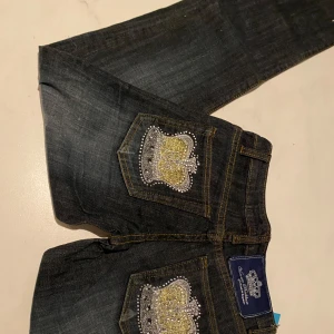 Victoria Beckham för Rock Revival - Jättesnygga äkta victoria beckham jeans 💕❄️ Straight/bootcut. Passar typ xxs-xs