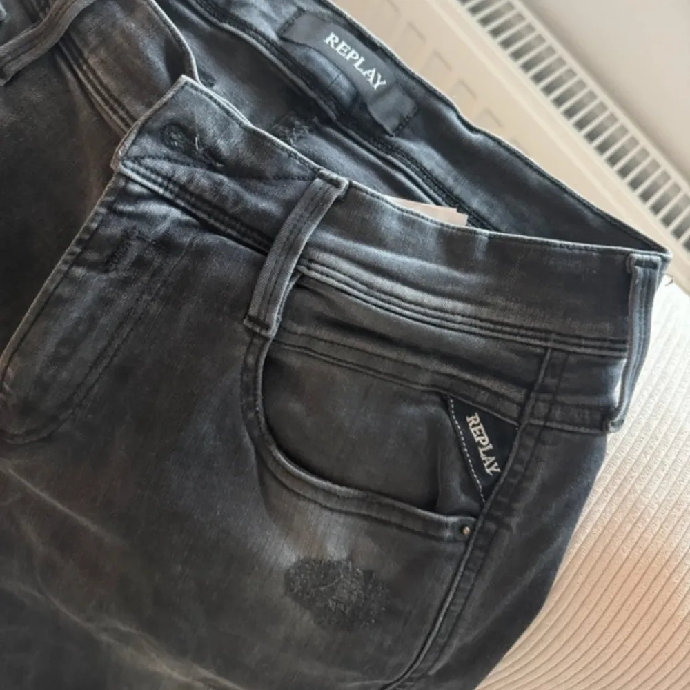 Rikigt snygga och ovanliga jeans 🤩 Storlek 30/32. Jeans & Byxor.