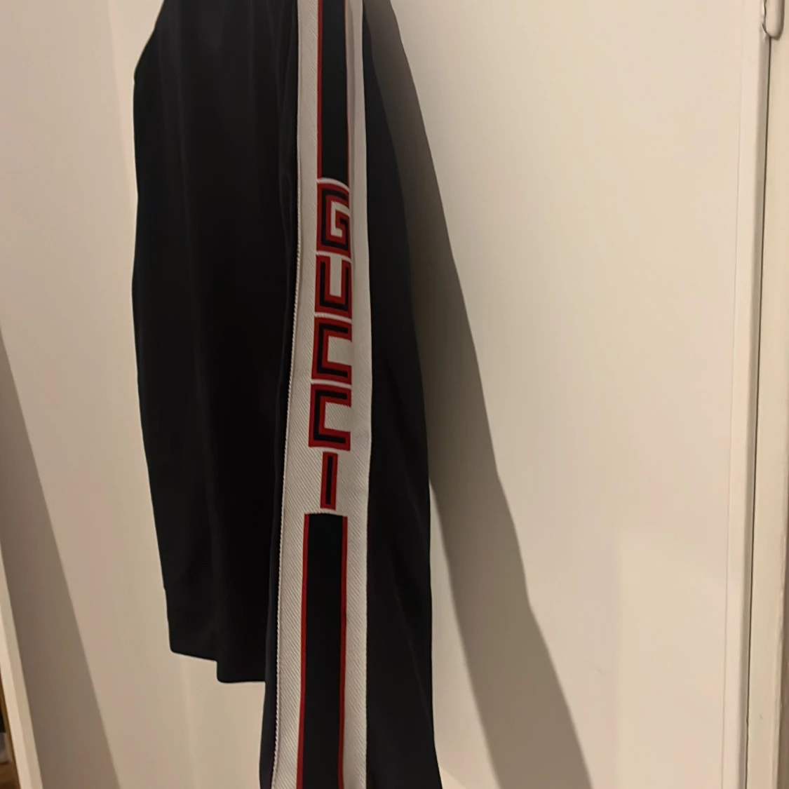 Mörkblå tröja från Gucci - 2