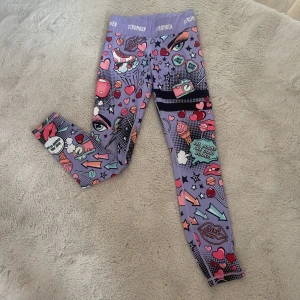 Stronger tränings tights storlek: S - Tränings tights i fint skick! Inga noppror alls.