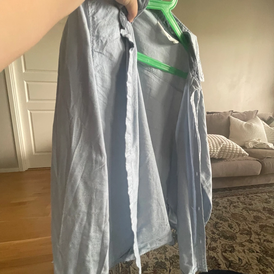 Ljusblå linneskjorta - 91