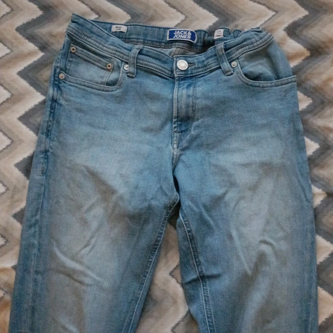 Ljusblå Jack & Jones Jeans (S) - 91