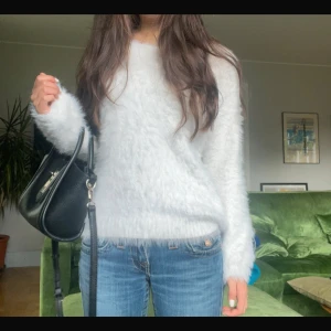 gina stickad tröja  - så fin!